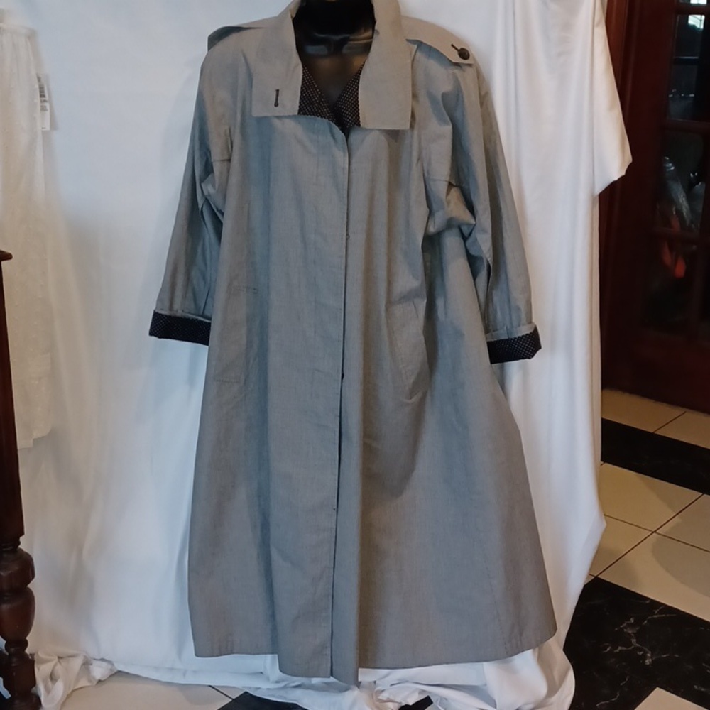 Vintage J. Gallery Oversized Houndstooth w/Polka Dot Trim Trench Coat Sz 9/10
